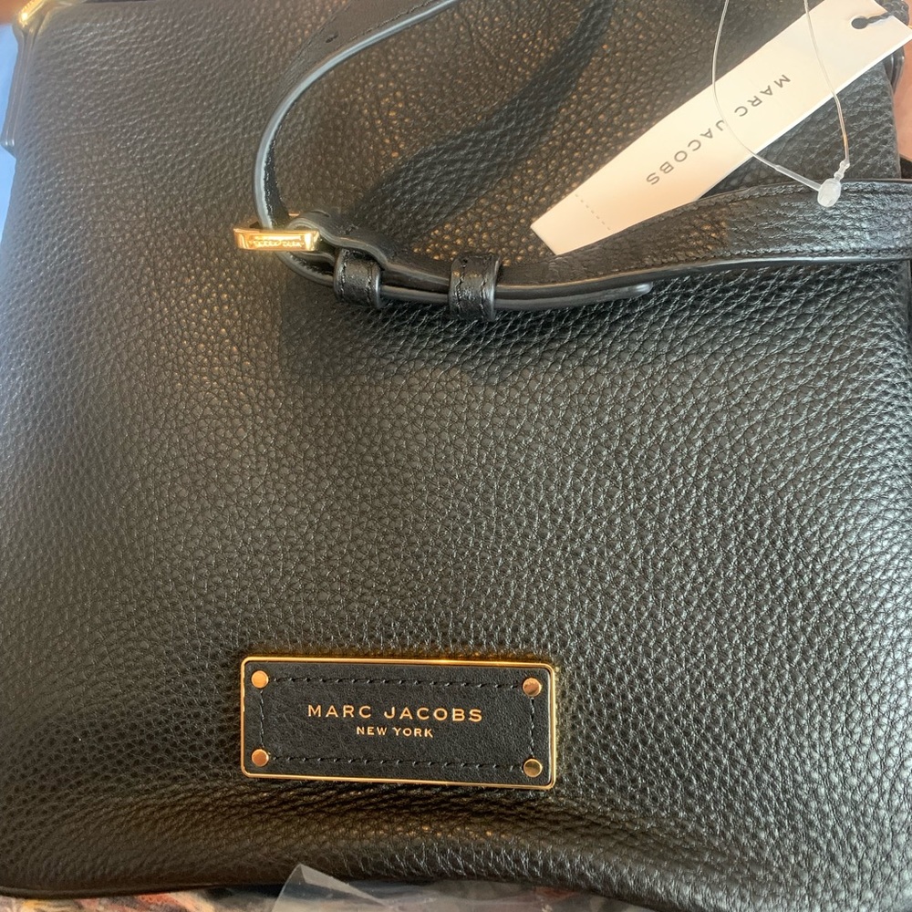 Nwt Marc Jacobs Crossbody black bag.